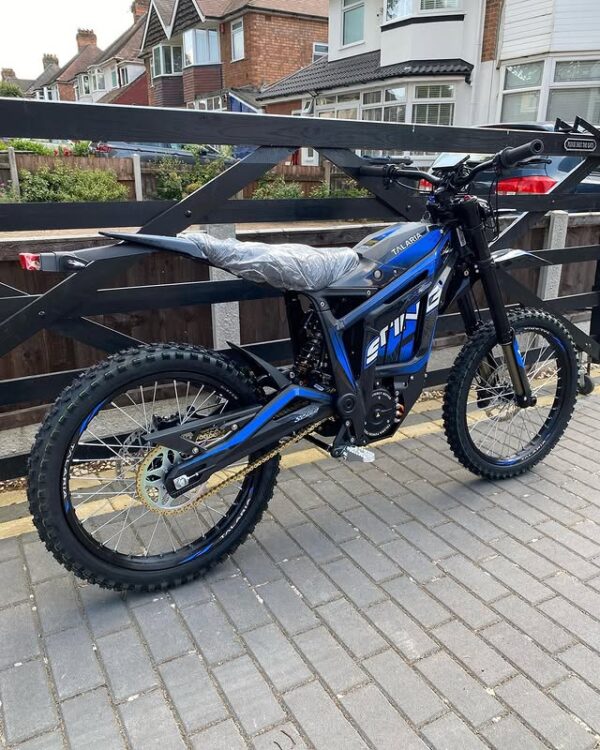 blue brand new talaria sting - Image 7