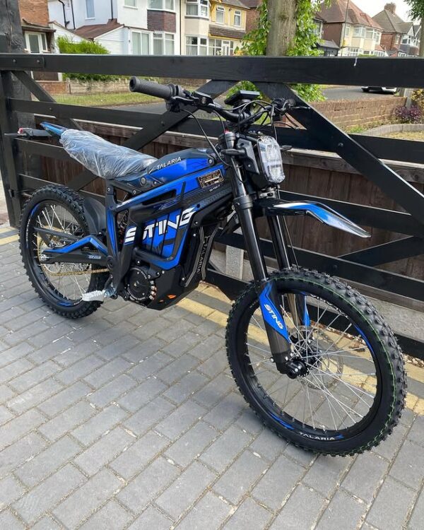 blue brand new talaria sting - Image 6