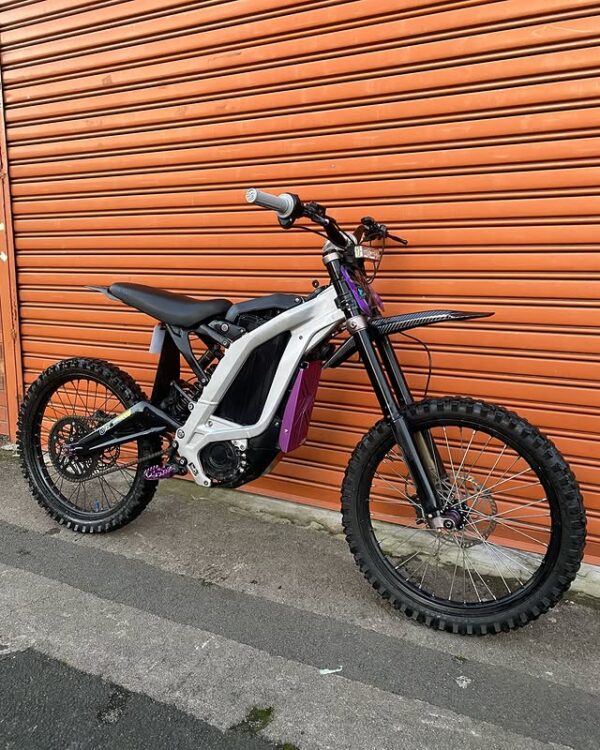 Silver 2022 Surron Light Bee X OFF ROAD FOR SALE - Image 2