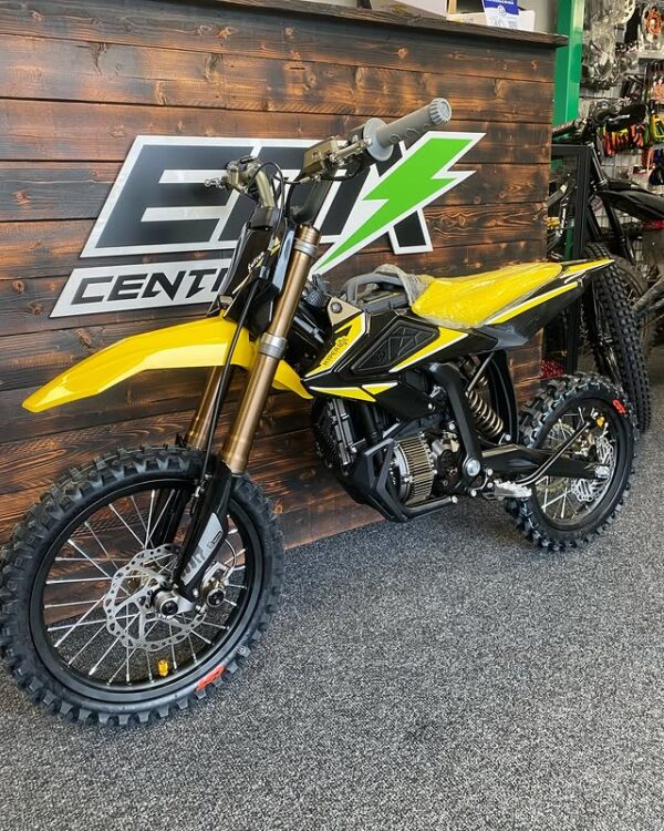 yellow 2025 surron hyper bee for sale - Image 5